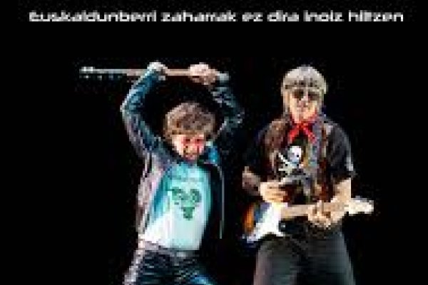 AZAROAK 26, DESENTXUFATUAK ANTZEZLANA